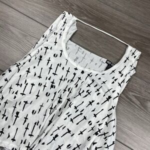 Hot Topic Women's Sleeveless High Low Tank Top White Black Cross Large New